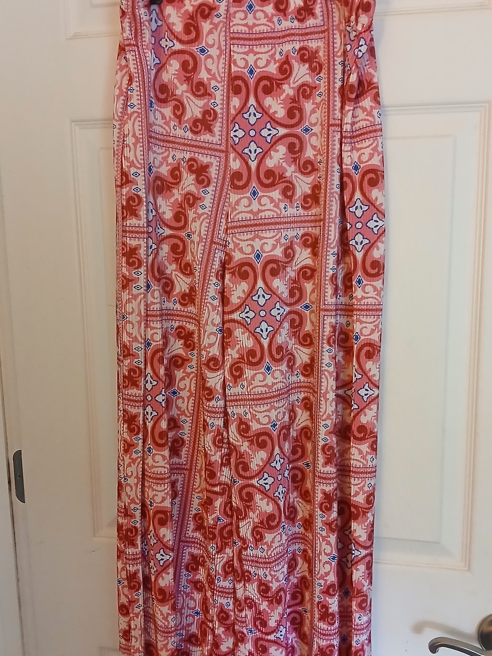 New York & Company Paisley Print Flowy Pant In Red & White Like New